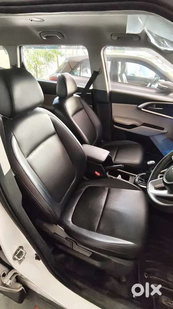 Kia Carens 1.5 Premium 7 Str