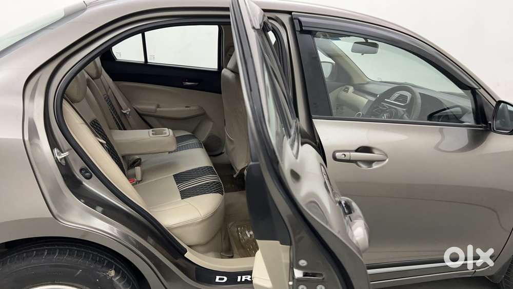 Maruti Suzuki Dzire 1.2 Vxi, 2023, Petrol