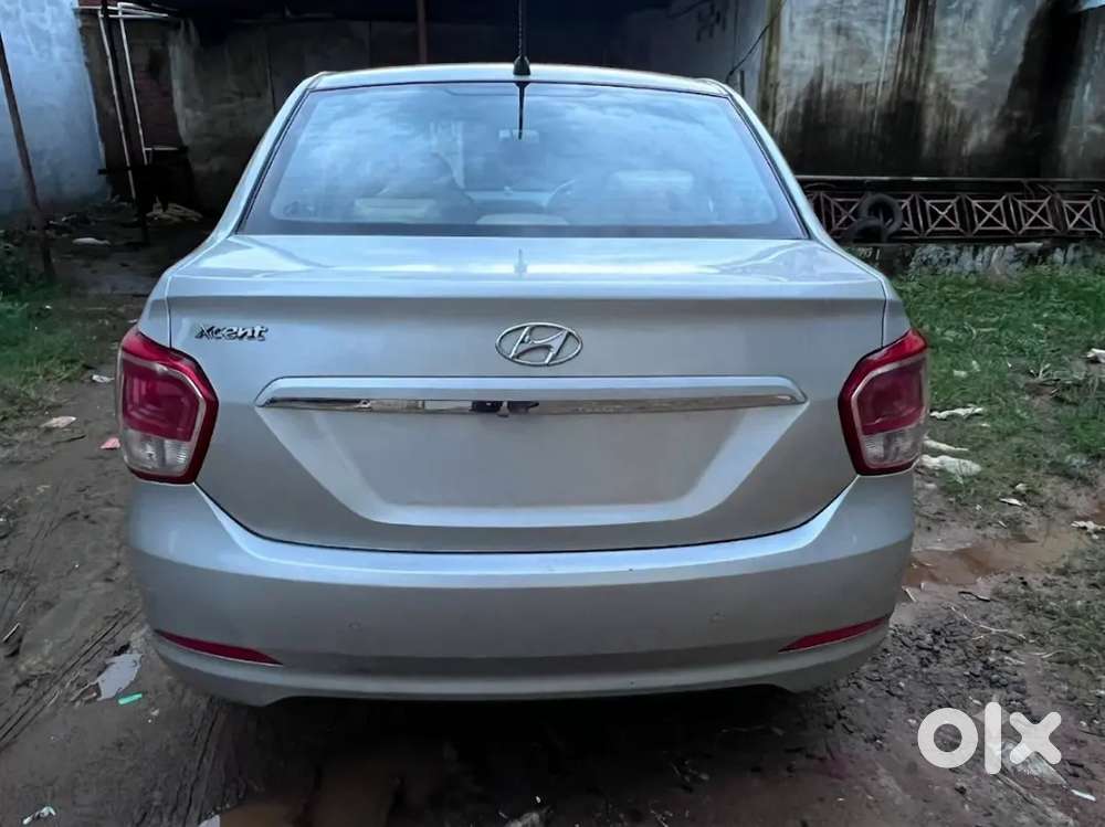Hyundai Xcent 2014 Diesel Well Maintained