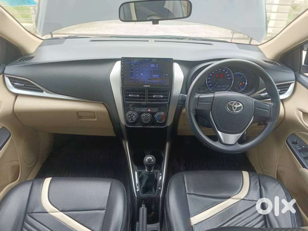 Toyota Yaris J, 2021, Petrol