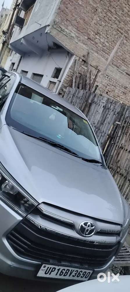 Toyota Innova Crysta 2.4 2019