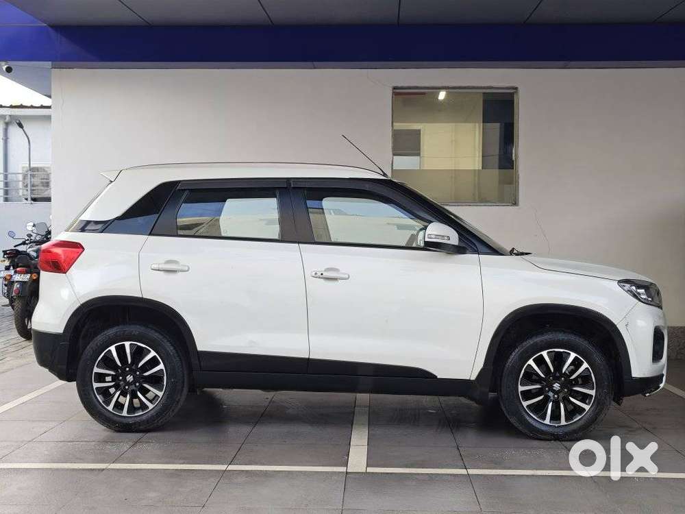 Maruti Suzuki Brezza 1.5 ZXI Plus SMART HYBRID, 2022, Petrol
