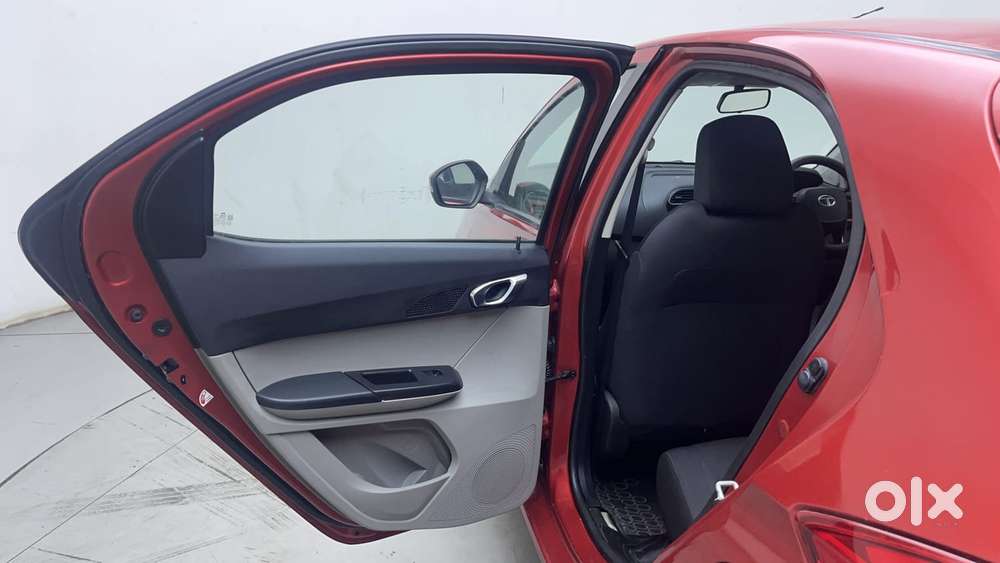 Tata Tiago Xza Plus, 2019, Petrol