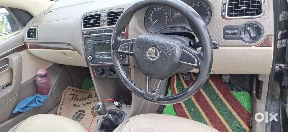Skoda Rapid 1.6 Active 2014
