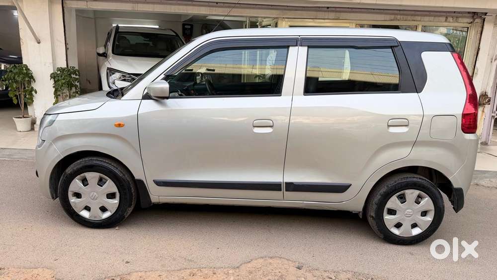 Maruti Suzuki Wagon R Vxi, 2022, Petrol
