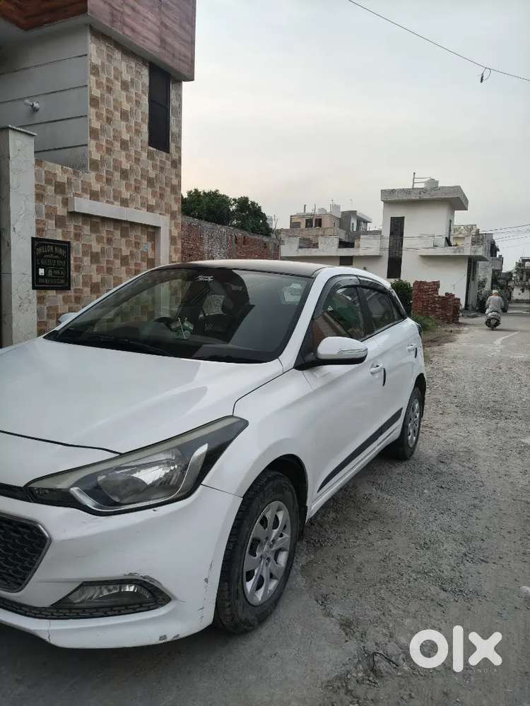Hyundai I20 Petrol Spotz 2018 , Rate Moke Te Ghat V Ho Jaega