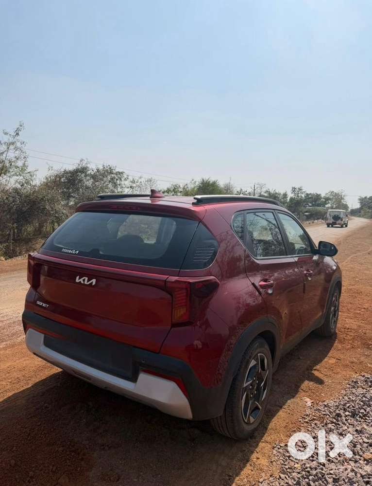 Kia Sonet 2024 Petrol Well Maintained