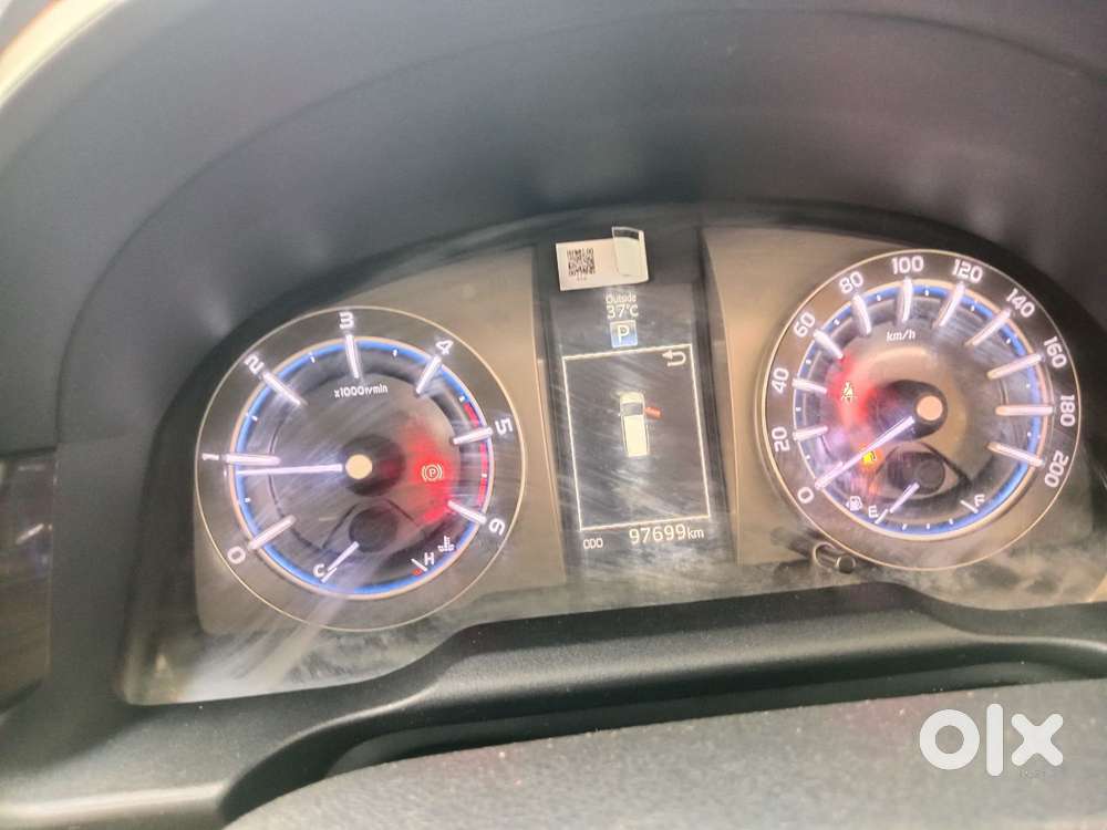 Toyota Innova Crysta 2.7 Zx At, 2022, Diesel