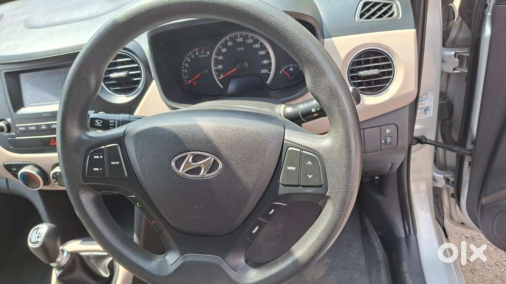 Hyundai Grand I10 Sportz, 2018, Petrol
