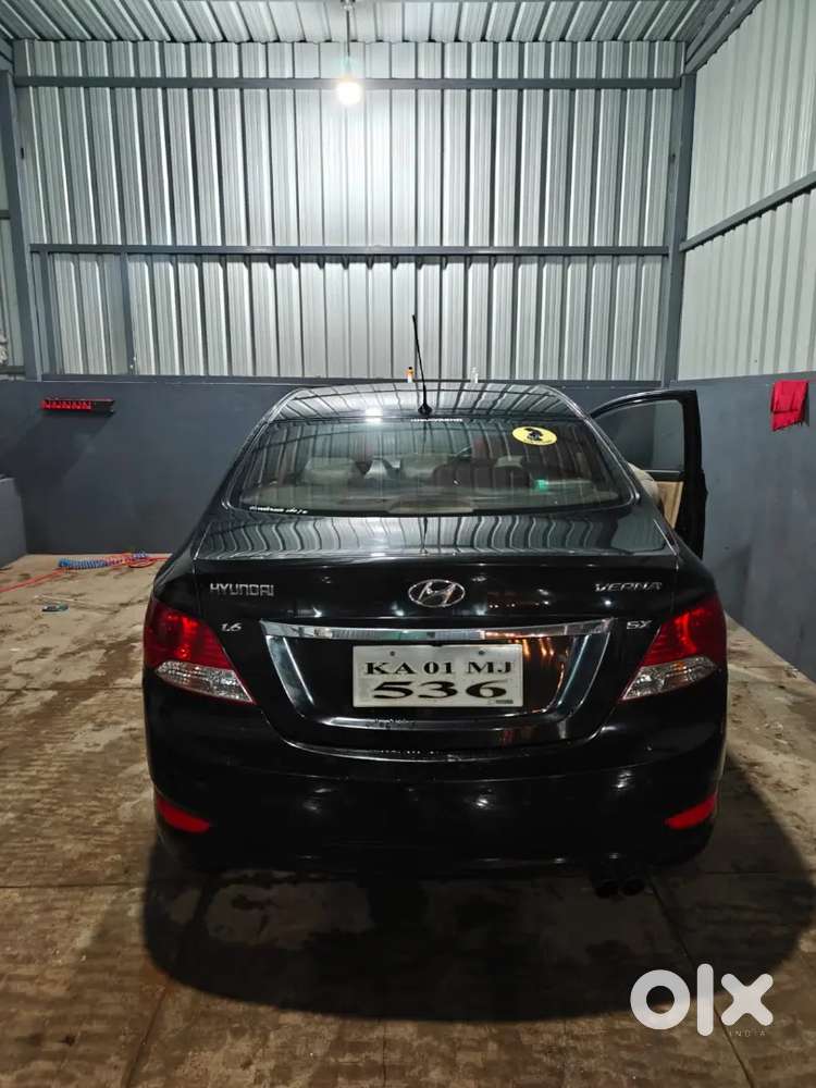 Hyundai Verna 1.6 Crdi 2012