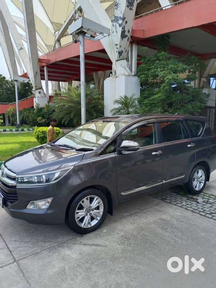 Toyota Innova Crysta 2.4 Zx Mt, 2018, Diesel