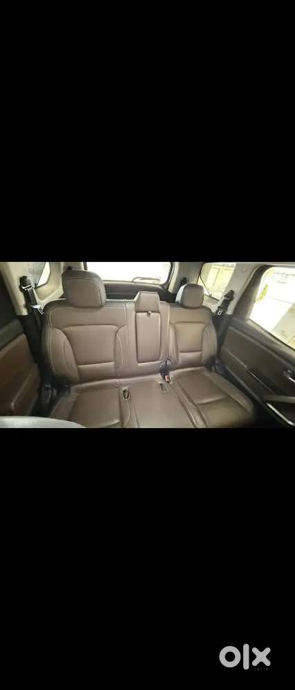 Mahindra Scorpio N 4xplor Top Modal