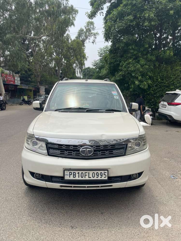 Tata Safari Storme Diesel 2015