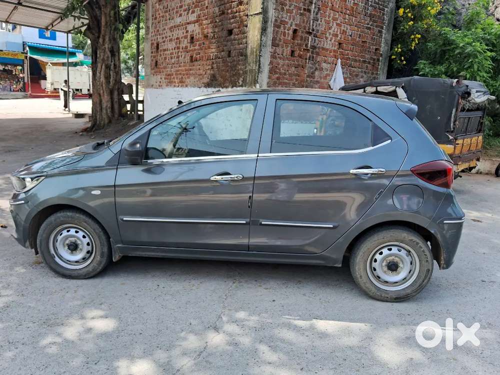 Tata Tiago 2023 Petrol Well Maintained