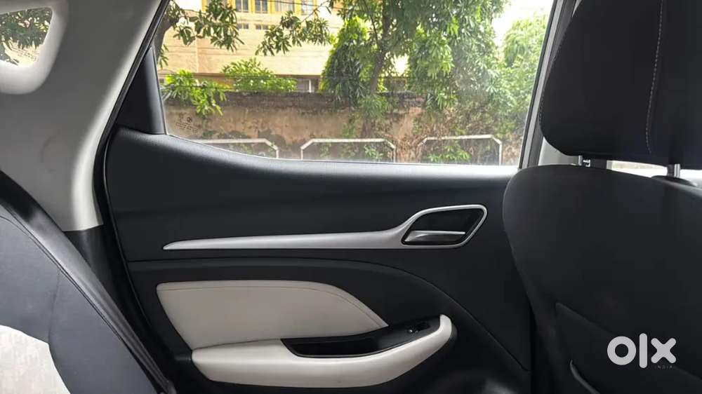 Mg Astor Zs Petrol 2022 Sharp