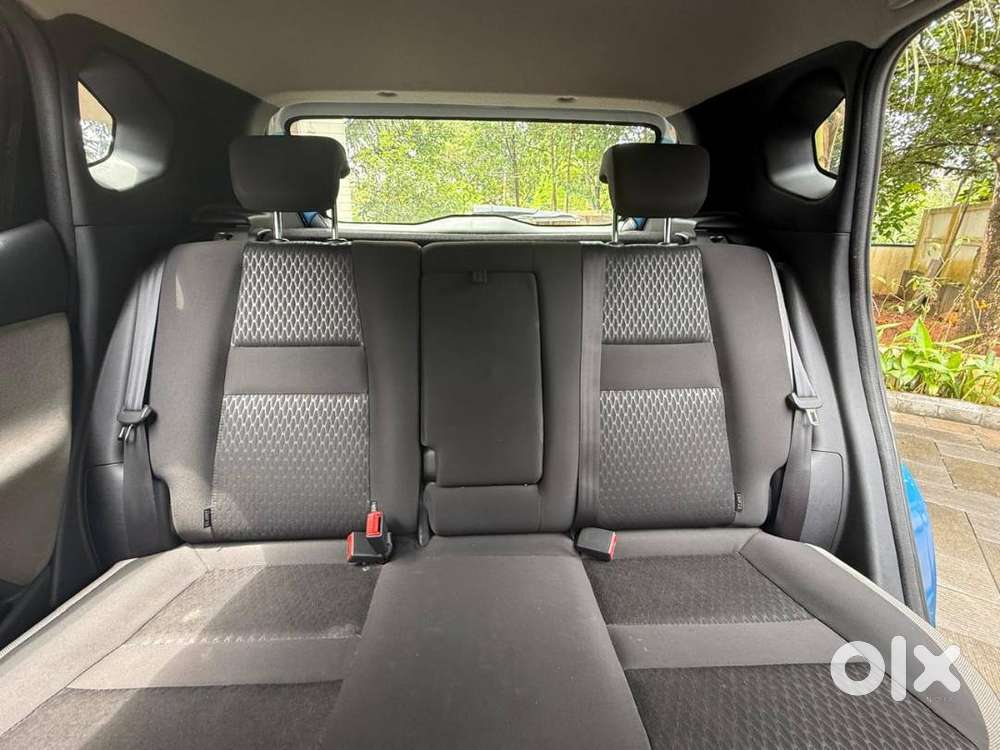 Nissan Magnite Turbo Manual Xv Dual Tone