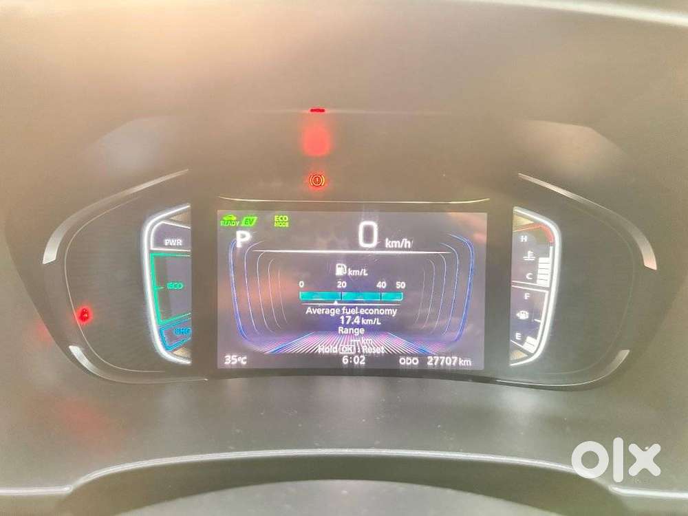 Maruti Suzuki Grand Vitara 1.5 Alpha Smart Hybrid At, 2022, Petrol