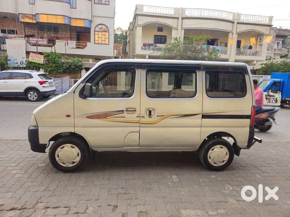 Maruti Suzuki Eeco 7 Seater Standard, 2010, Lpg