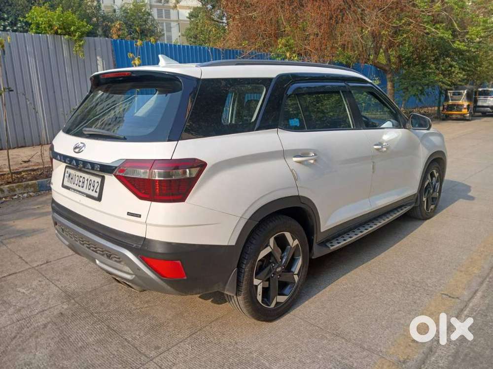 Hyundai Alcazar 2.0 Signature (o) Petrol At 6 Str, 2022, Petrol