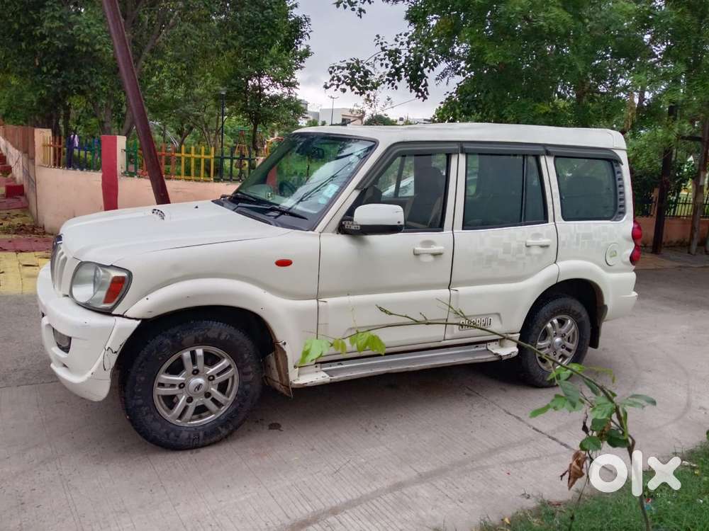 Mahindra Scorpio Vlx 2wd Abs At Bsiii, 2011, Diesel