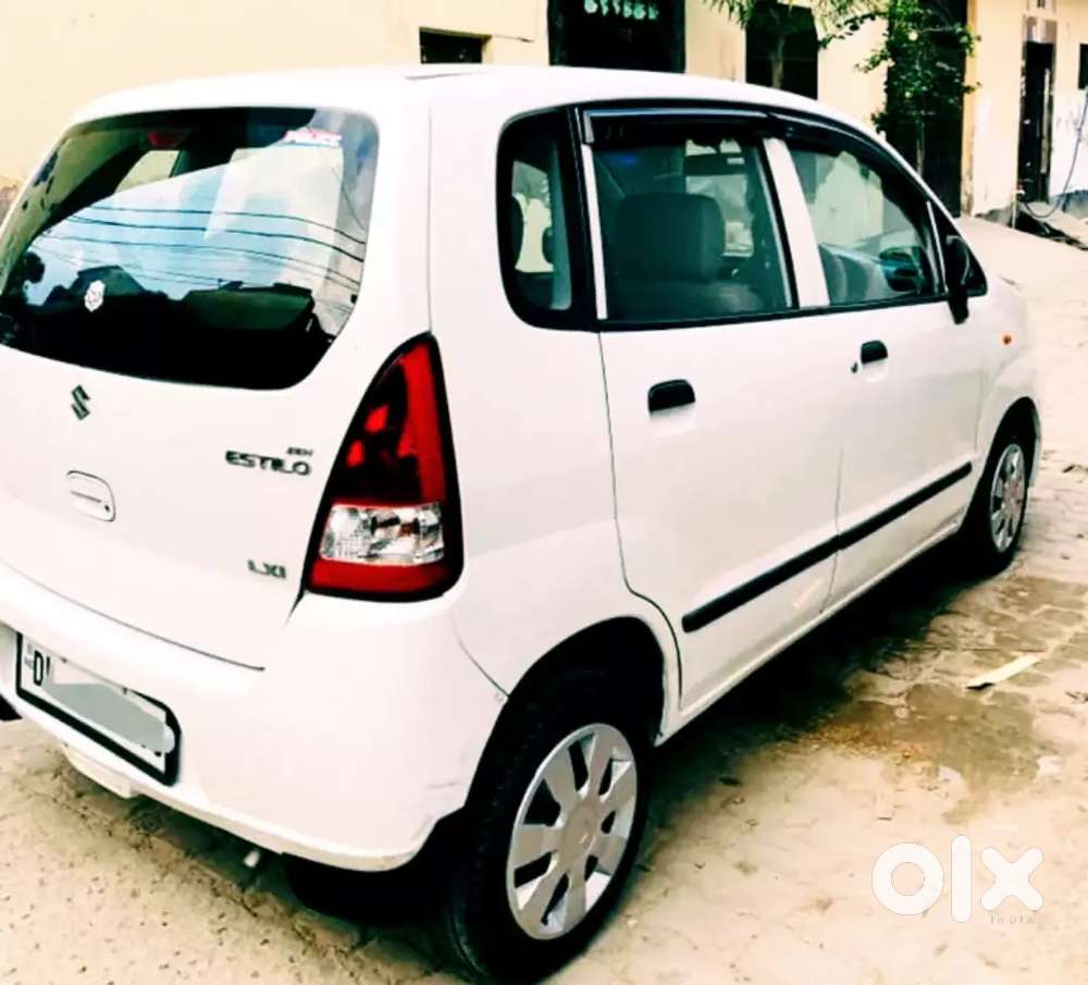 Zen Estilo Lxi Showroom Condition. 65000 Km Chali Hue Hai. Nice Avrage