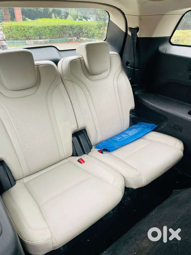 Mahindra Xuv700 2.2 Ax 7 Diesel At Luxury Pack Str, 2023, Diesel
