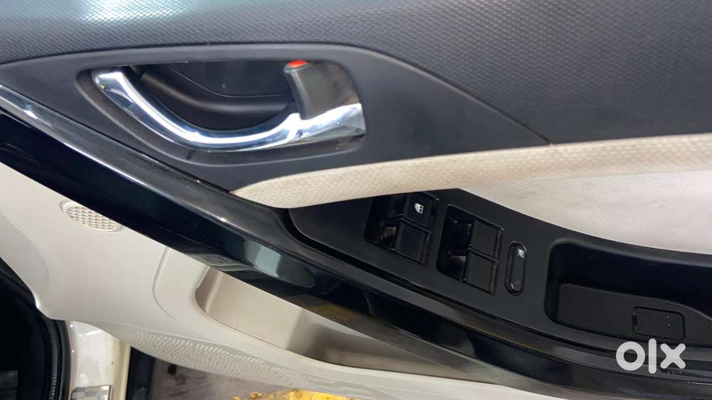 Tata Nexon 1.2 Revotron Xz Plus, 2021, Petrol