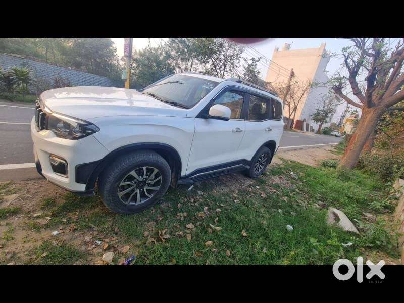 Mahindra Scorpio-n 2.2 Z8 L Diesel At 6 Str, 2023, Diesel