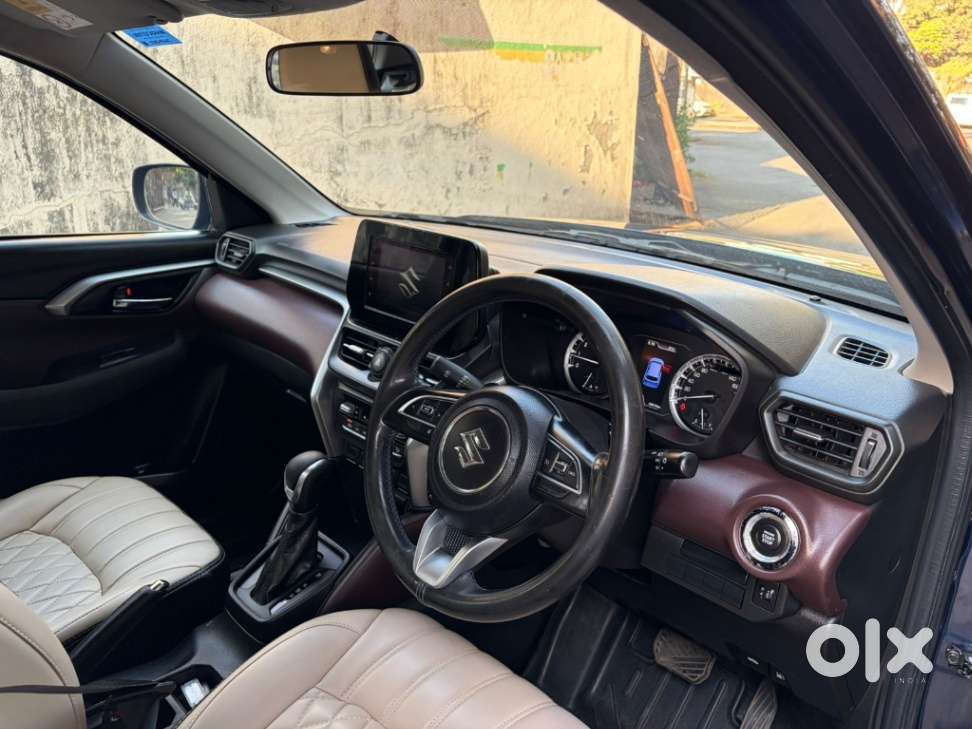 Maruti Suzuki Grand Vitara 1.5 Delta Smart Hybrid At, 2023, Petrol