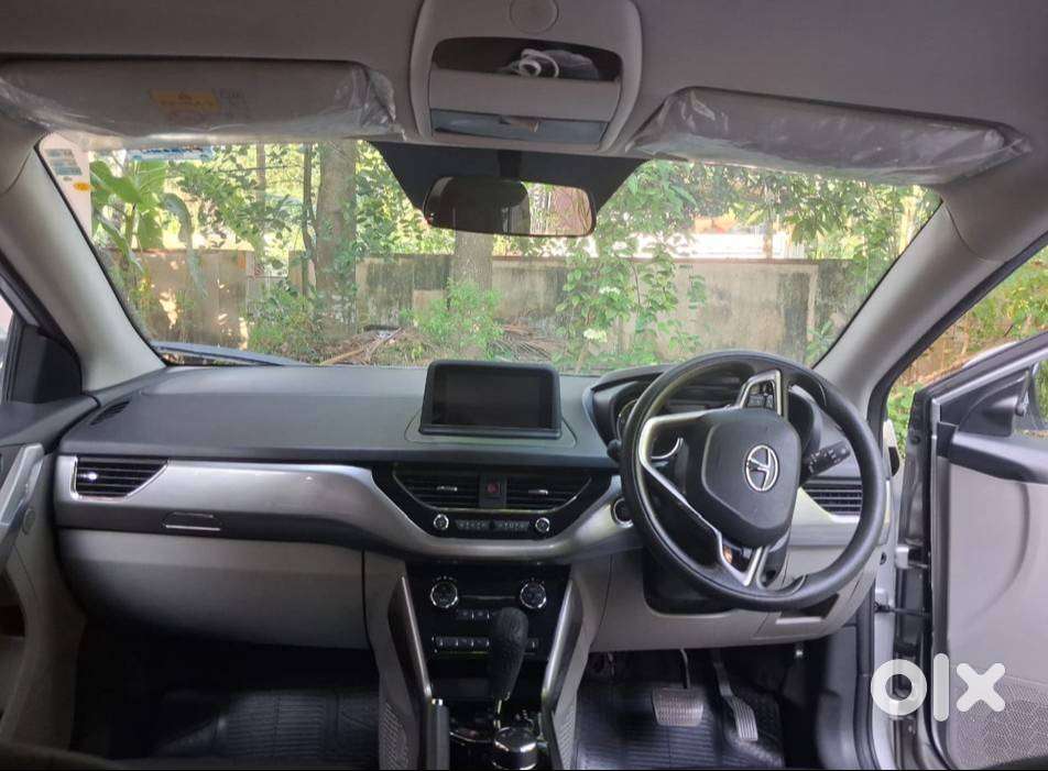 Most Spacious Tata Nexon Amt 2018