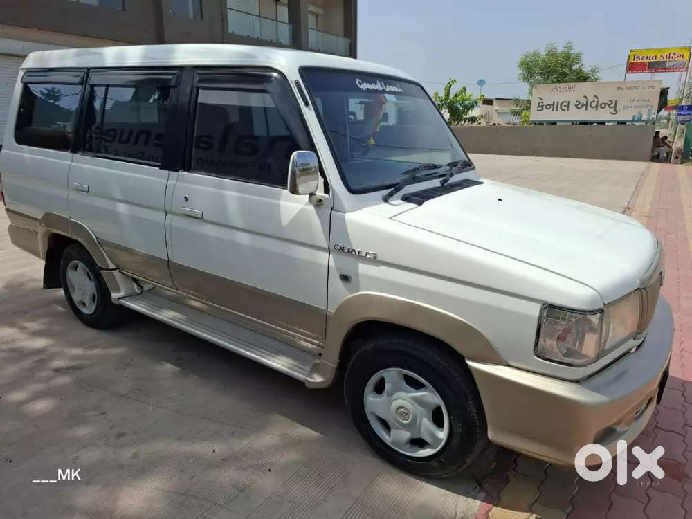 Toyota Qualis 2002