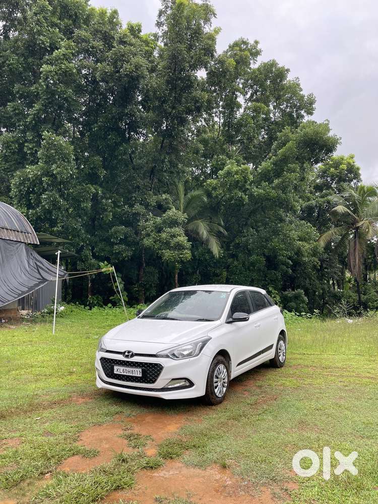 Hyundai I20 Sportz 1.2 Bs-iv, 2015, Petrol