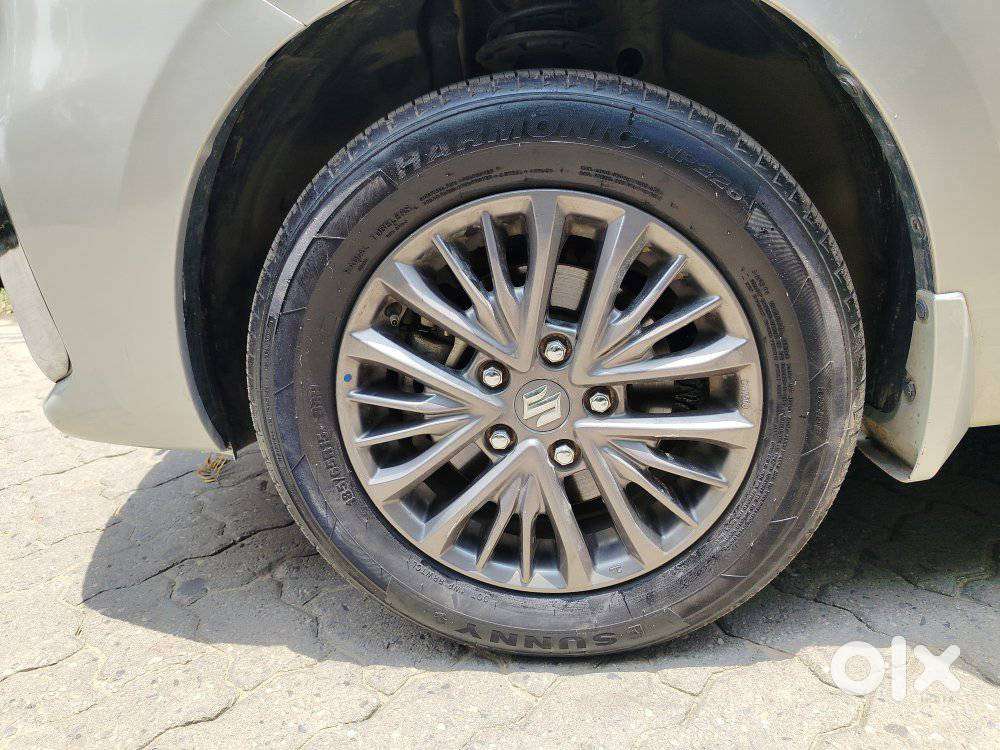 Maruti Suzuki Ertiga Zxi At Shvs, 2019, Petrol