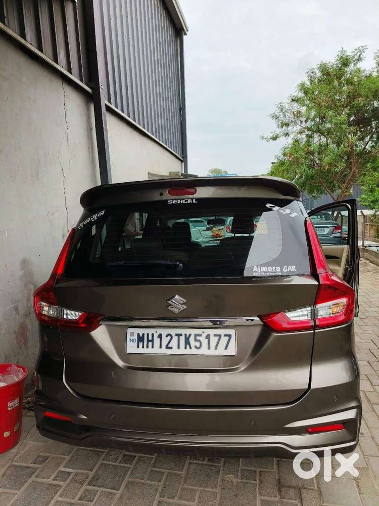 Ertiga Smart Hybrid Zxi Plus
