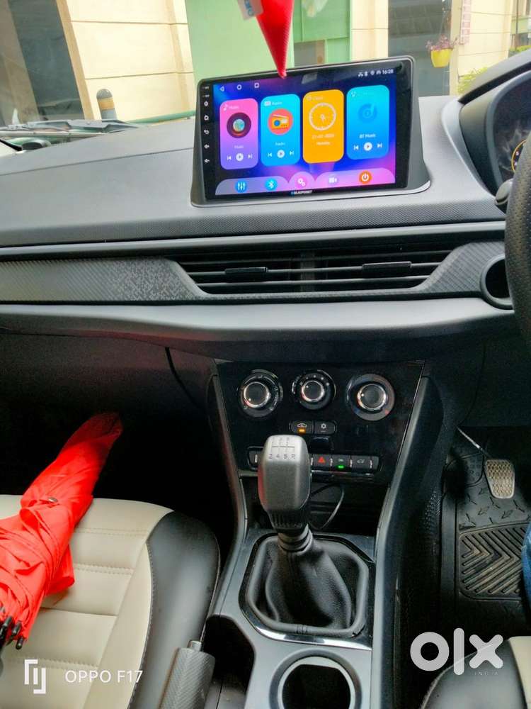 Tata Nexon Smart Petrol Icng 2026