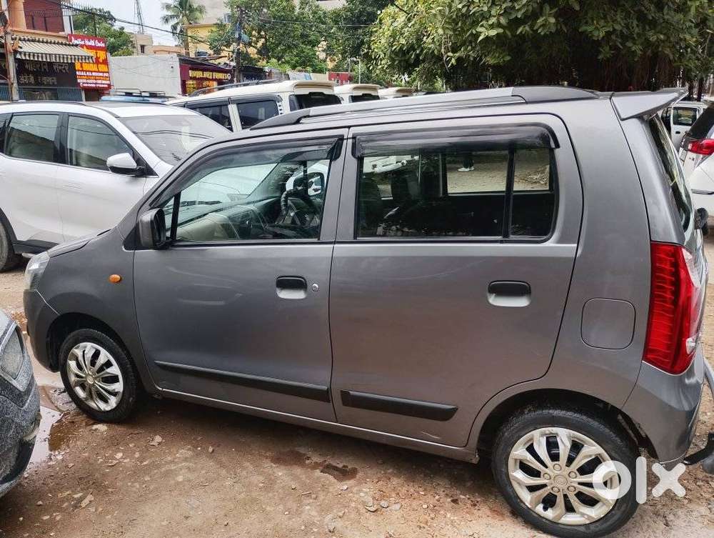Maruti Suzuki Wagon R 1.0 Vxi, 2016, Petrol