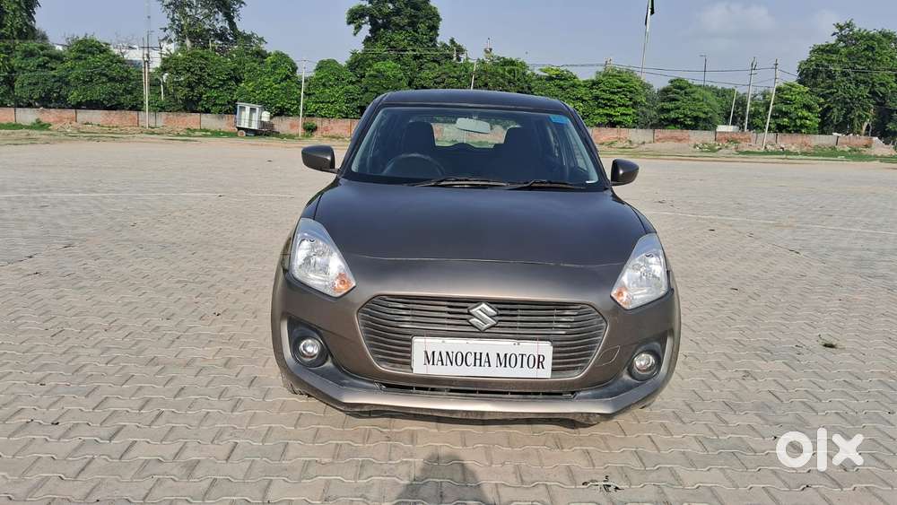Maruti Suzuki Swift 1.2 Lxi (o), 2023, Petrol