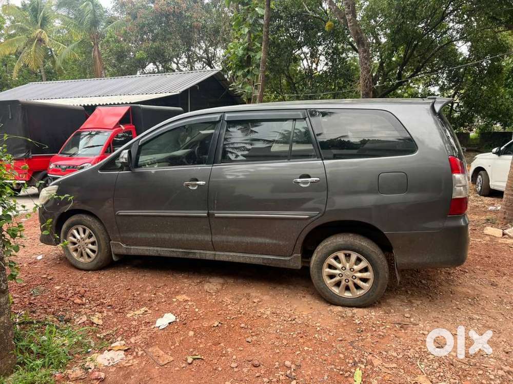 Toyota Innova 2012-2013 2.5 Vx (diesel) 8 Seater Bs Iv, 2013, Diesel