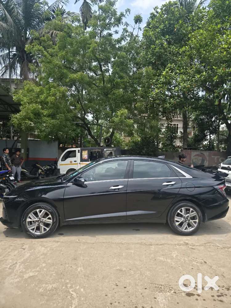 Hyundai Verna Sx Petrol Mt. 2nd Top Model
