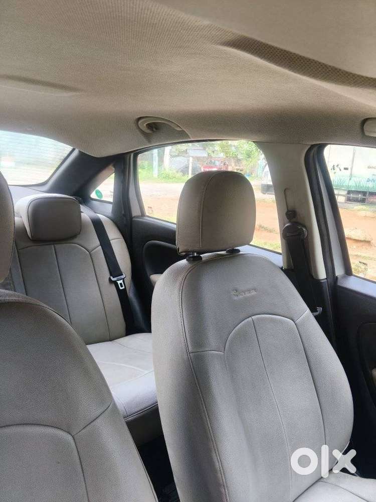 Fiat Linea 1.3 Multijet Active, 2011, Petrol