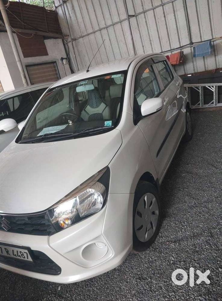 Maruti Suzuki Celerio Zxi Amt, 2017, Petrol