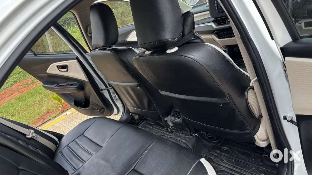Maruti Dzire 1.2 Vxi Amt 2025