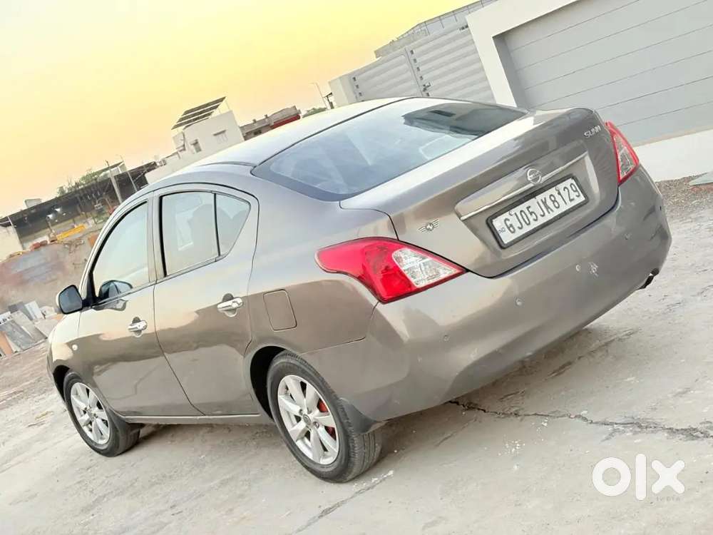 Nissan Sunny Petrol Manual 2015 2014-2020