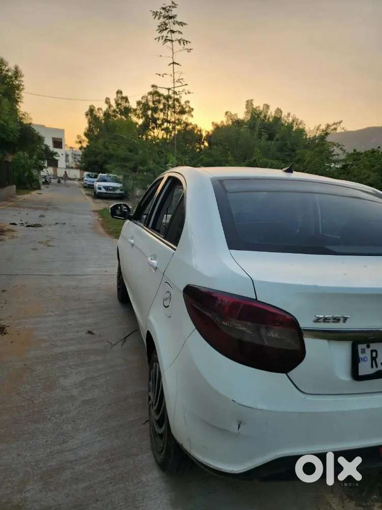 Tata Zest 1.2t Revotron 2016