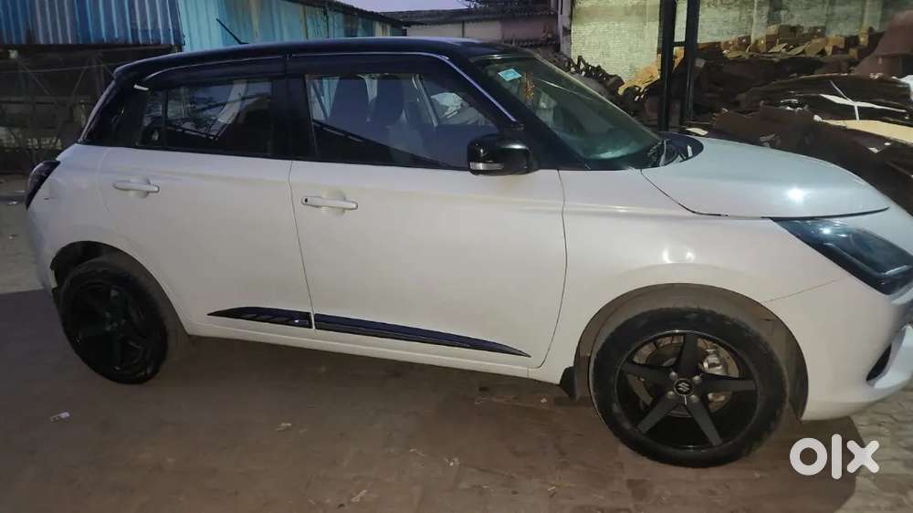 Maruti Suzuki New-gen Swift 2024 Petrol Good Condition