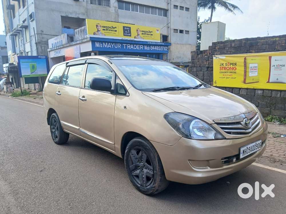 Toyota Innova 2.5 G (diesel) 8 Seater, 2006, Diesel
