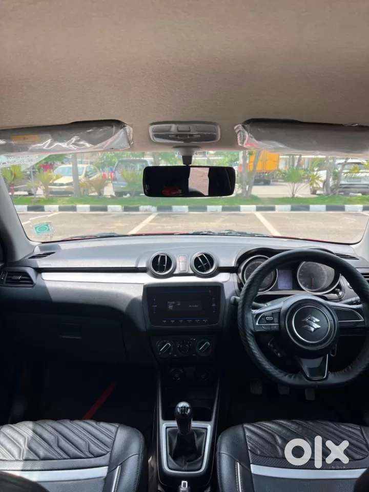 Maruti Suzuki Swift Vxi, 2022, Petrol