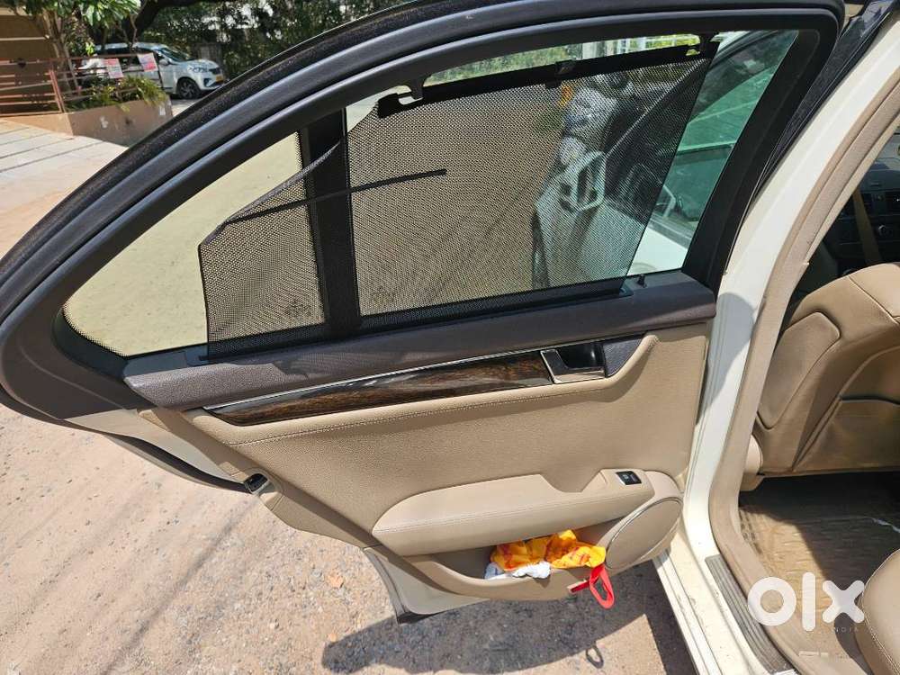 Mercedes-benz C-class 2011