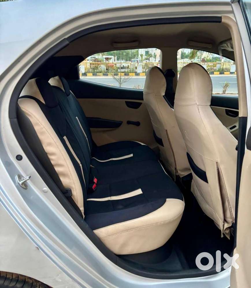 Hyundai Eon Magna Optional, 2015, Petrol
