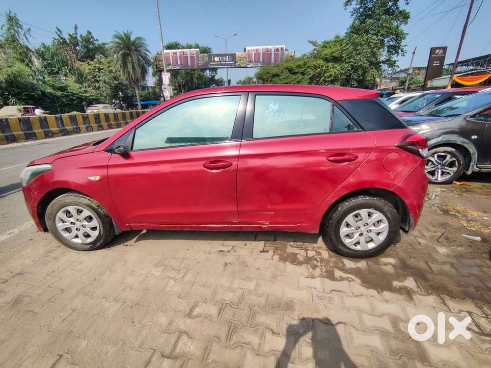 Hyundai Elite I20 Sportz (o) 1.2, 2015, Petrol